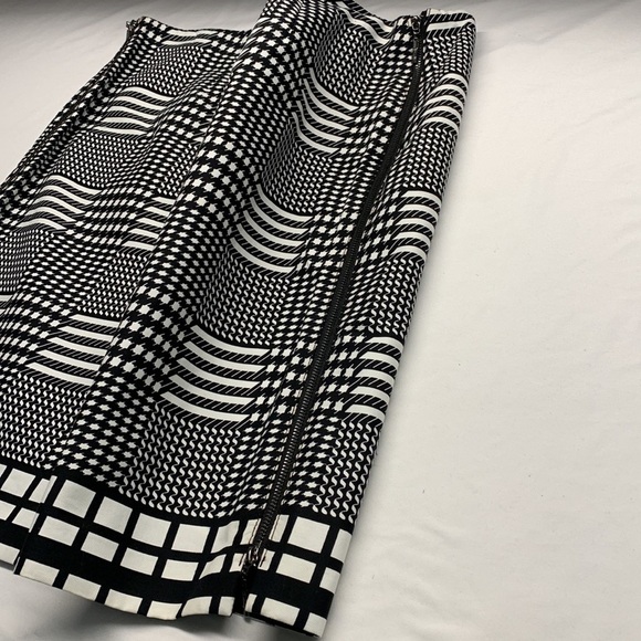 Anne Klein Basket Weave Skirt with 2 Full Side Zippers Size 10 Black and White - Picture 5 of 9